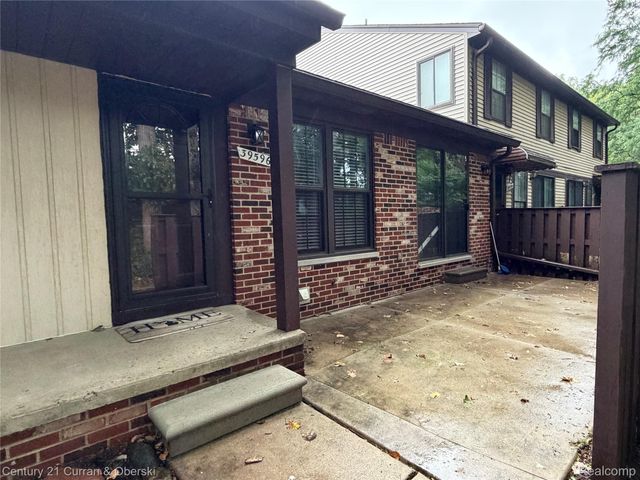 39596 Old Dominion Drive, Clinton Charter Township, MI 48038