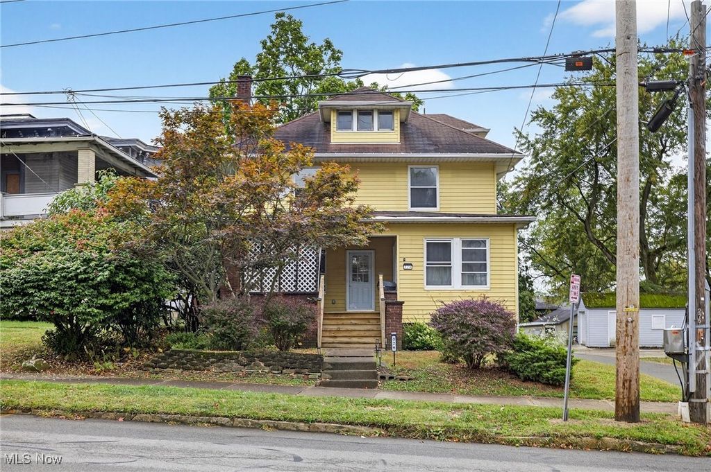 329 E Bowman Street, Wooster, OH 44691