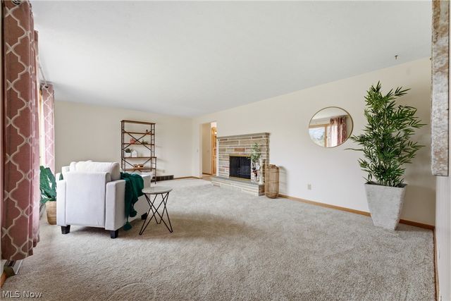 1709 Edmar Street, Louisville, OH 44641