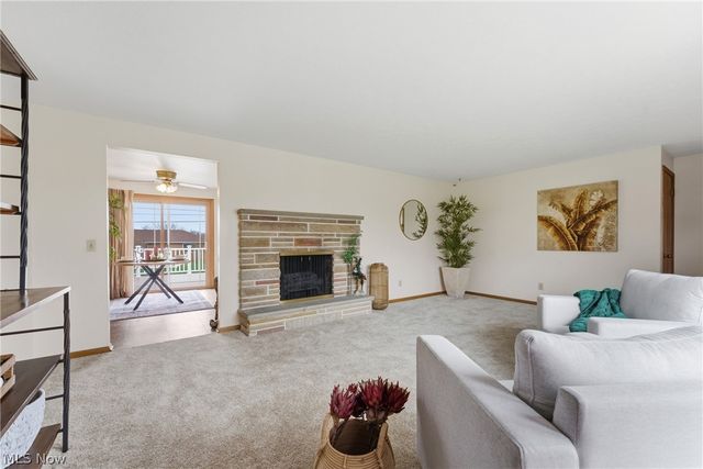 1709 Edmar Street, Louisville, OH 44641