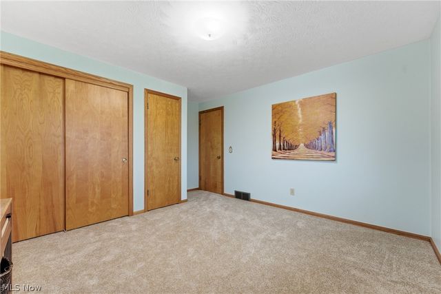 1709 Edmar Street, Louisville, OH 44641