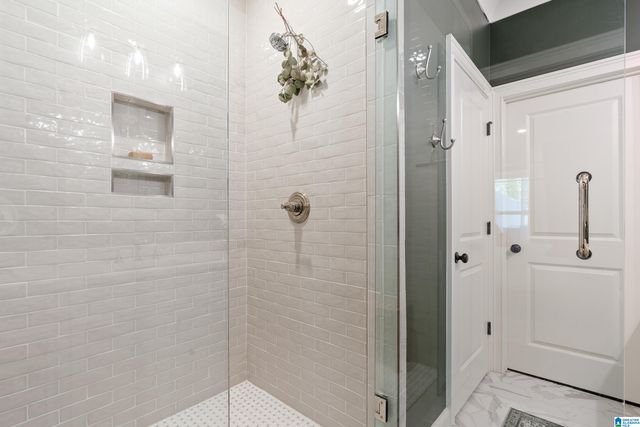 3021 VESTAVIA TERRACE DRIVE, Vestavia Hills, AL 35216