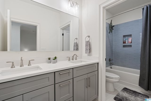 3021 VESTAVIA TERRACE DRIVE, Vestavia Hills, AL 35216