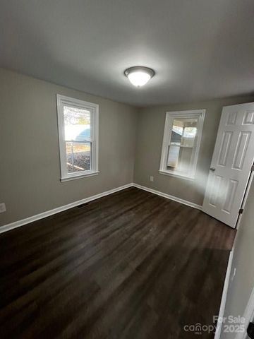 109 Lineview Drive, Matthews, NC 28105