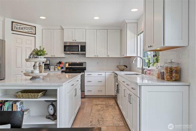 14424 SE 278th Place, Kent, WA 98042