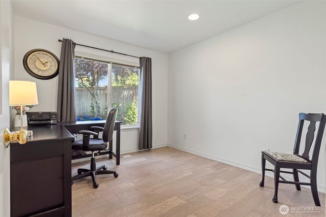 14424 SE 278th Place, Kent, WA 98042