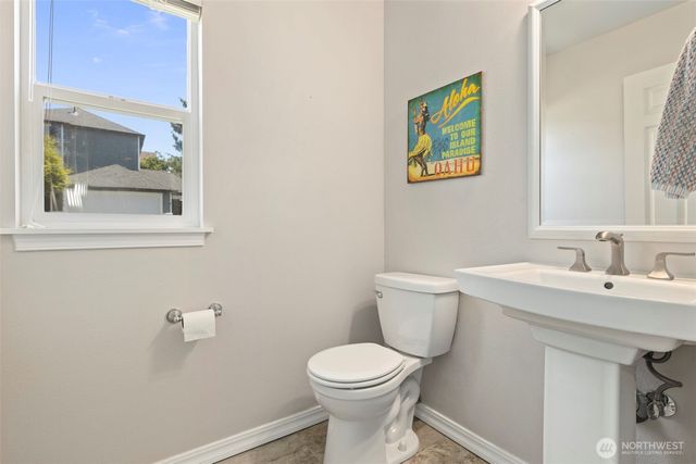 14424 SE 278th Place, Kent, WA 98042