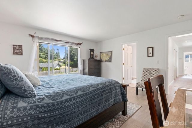 14424 SE 278th Place, Kent, WA 98042