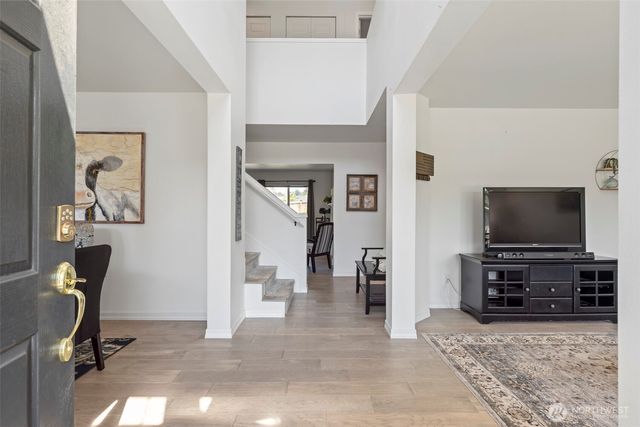 14424 SE 278th Place, Kent, WA 98042