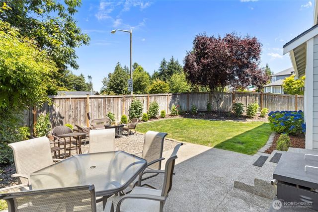 14424 SE 278th Place, Kent, WA 98042