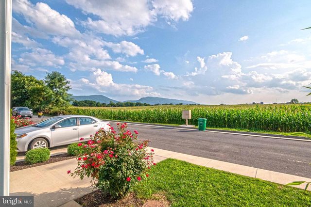 246 PARKSIDE CT, Woodstock, VA 22664