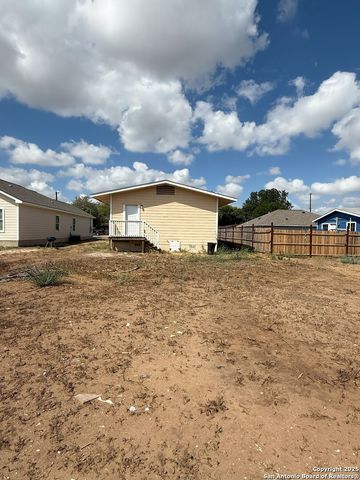 5010 Lucinda, San Antonio, TX 78221