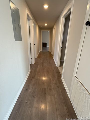 5010 Lucinda, San Antonio, TX 78221