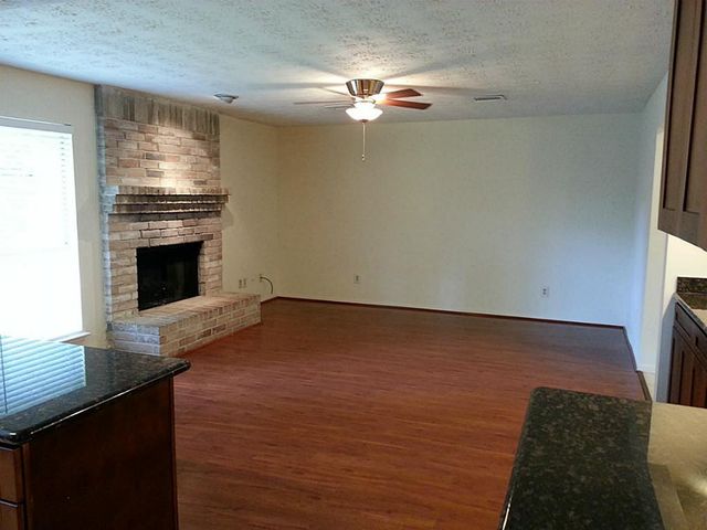 1907 Liberty Point Lane, Sugar Land, TX 77478
