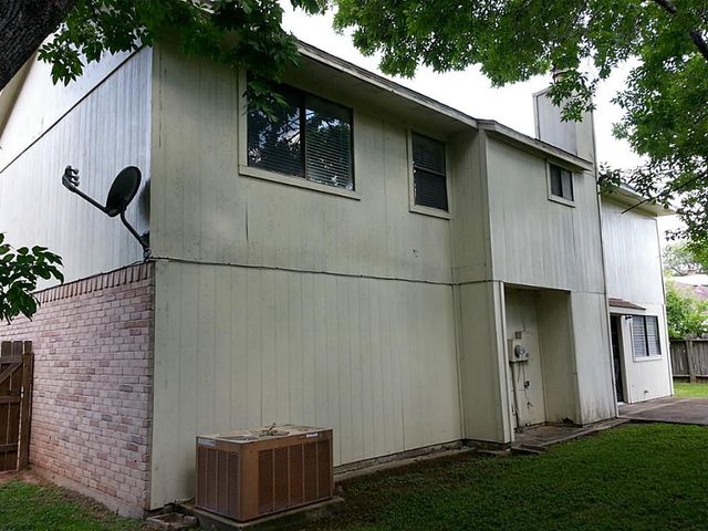 1907 Liberty Point Lane, Sugar Land, TX 77478