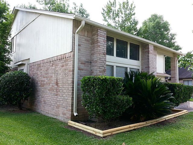 1907 Liberty Point Lane, Sugar Land, TX 77478