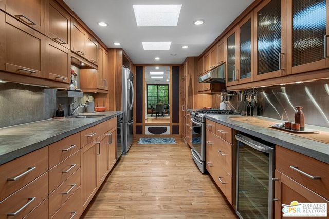 465 N Calle Rolph, Palm Springs, CA 92262