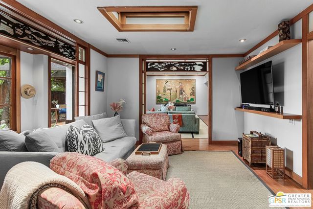 465 N Calle Rolph, Palm Springs, CA 92262