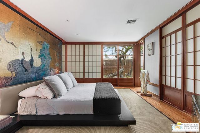 465 N Calle Rolph, Palm Springs, CA 92262