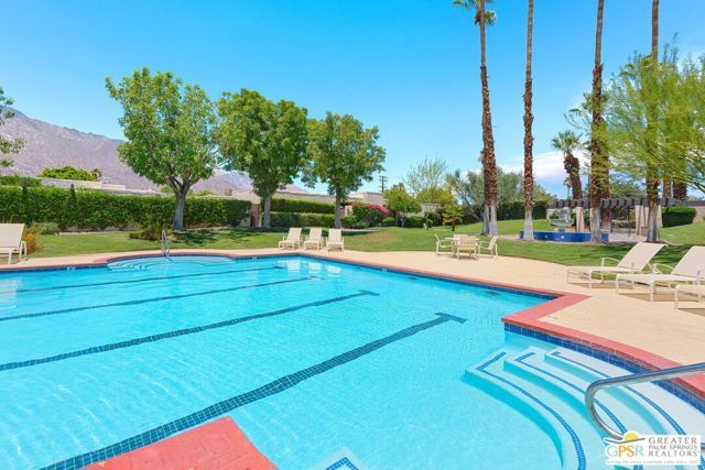 465 N Calle Rolph, Palm Springs, CA 92262