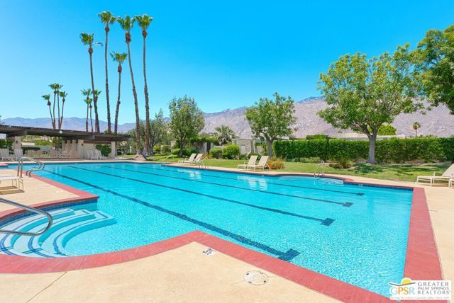 465 N Calle Rolph, Palm Springs, CA 92262