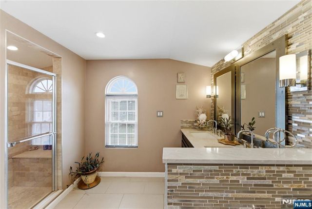 1 Gertz Avenue, Little Ferry, NJ 07643