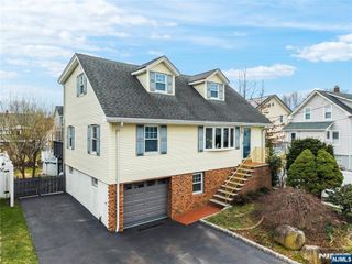 1 Gertz Avenue, Little Ferry, NJ 07643