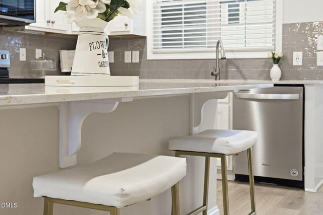 978 Gateway Commons Circle, Wake Forest, NC 27587