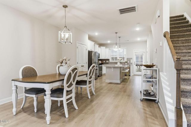 978 Gateway Commons Circle, Wake Forest, NC 27587