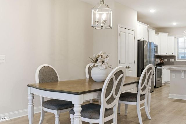 978 Gateway Commons Circle, Wake Forest, NC 27587