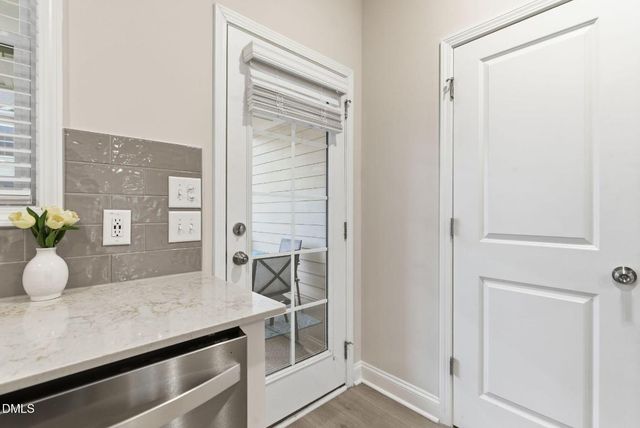 978 Gateway Commons Circle, Wake Forest, NC 27587