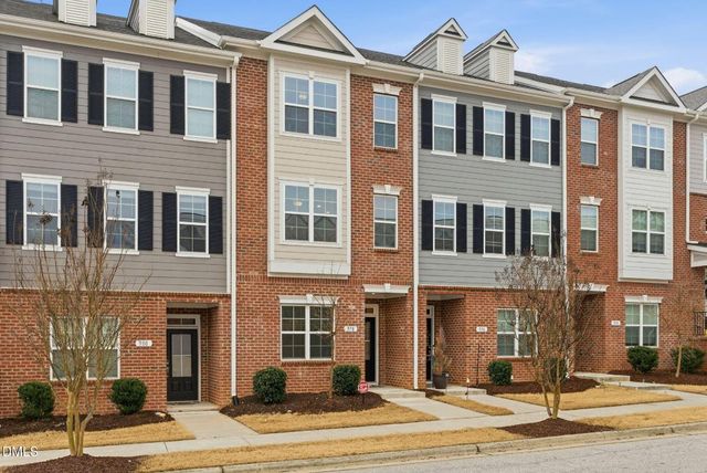 978 Gateway Commons Circle, Wake Forest, NC 27587