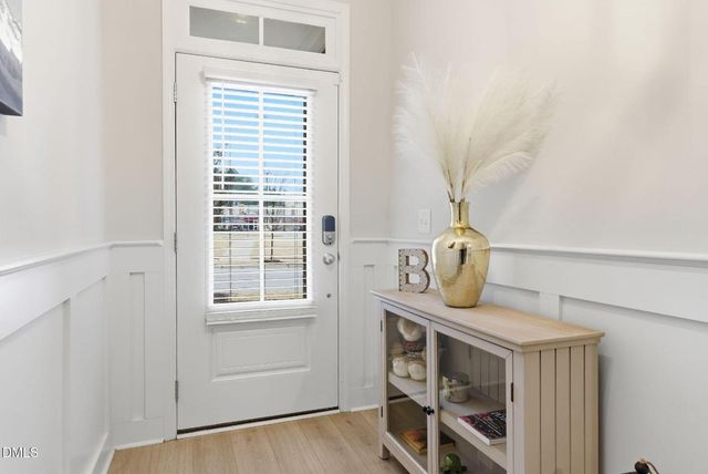 978 Gateway Commons Circle, Wake Forest, NC 27587