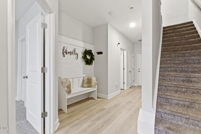 978 Gateway Commons Circle, Wake Forest, NC 27587