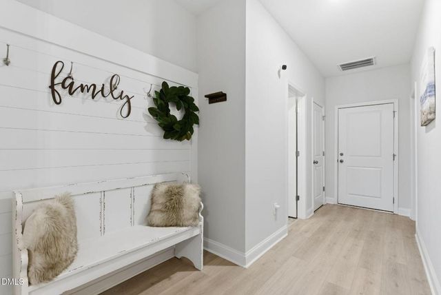 978 Gateway Commons Circle, Wake Forest, NC 27587