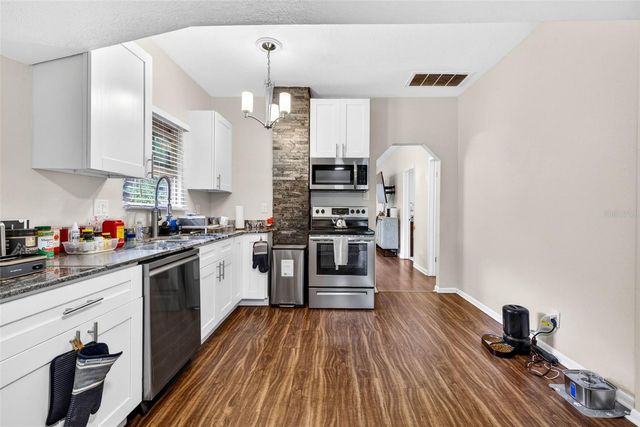 3007 N CENTRAL AVENUE, Tampa, FL 33603