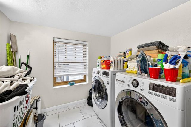 3007 N CENTRAL AVENUE, Tampa, FL 33603