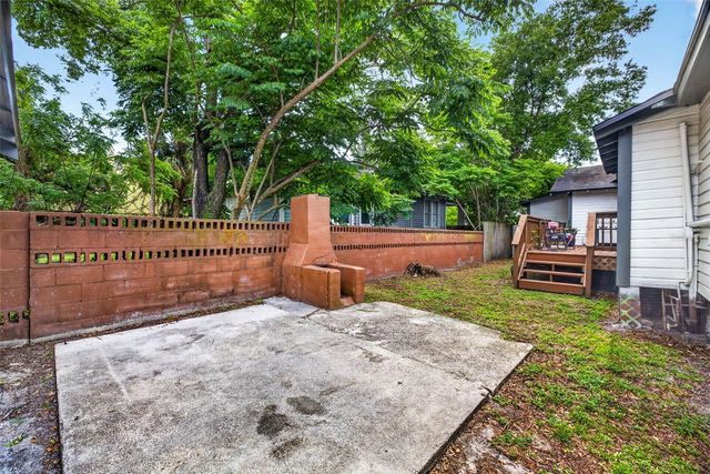 3007 N CENTRAL AVENUE, Tampa, FL 33603