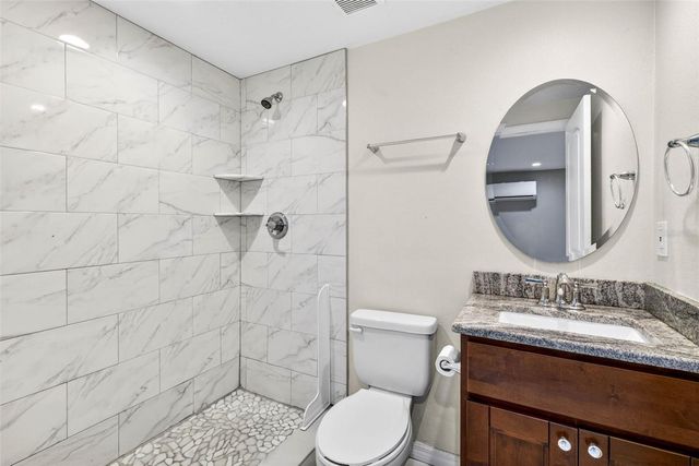 3007 N CENTRAL AVENUE, Tampa, FL 33603