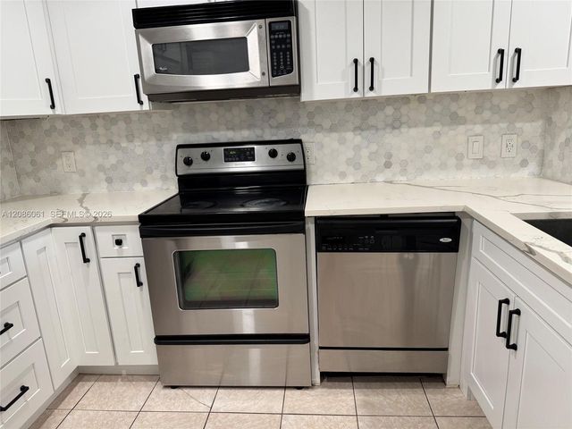 1825 Palm Cove Boulevard 7-303, Delray Beach, FL 33445
