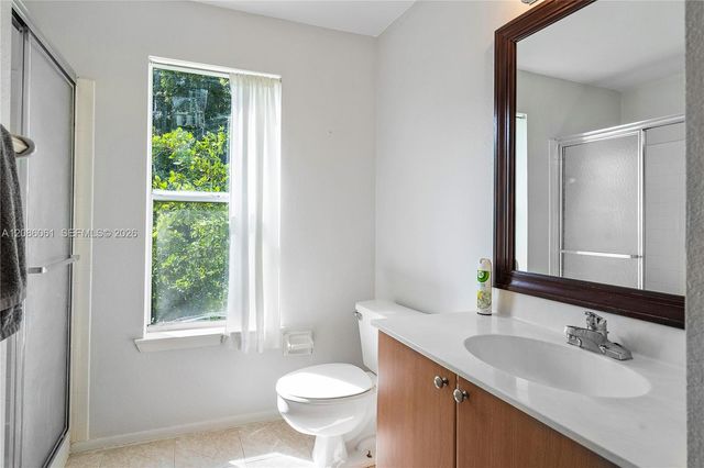 1825 Palm Cove Boulevard 7-303, Delray Beach, FL 33445