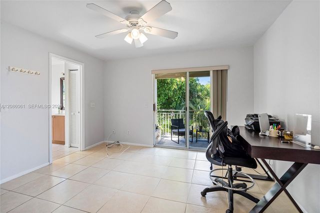1825 Palm Cove Boulevard 7-303, Delray Beach, FL 33445