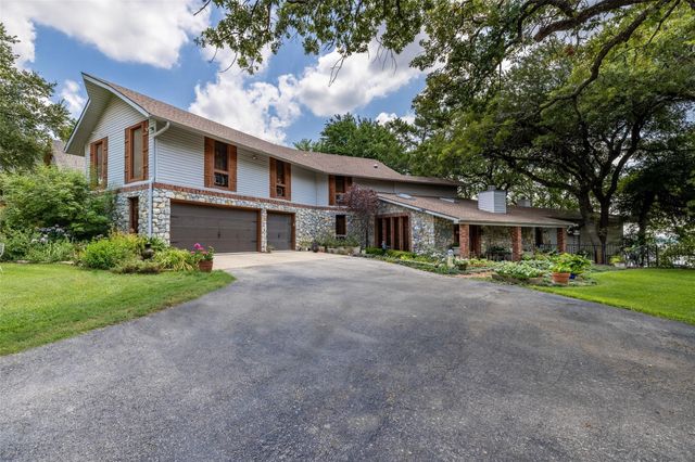 13360 Miller Drive, Azle, TX 76020