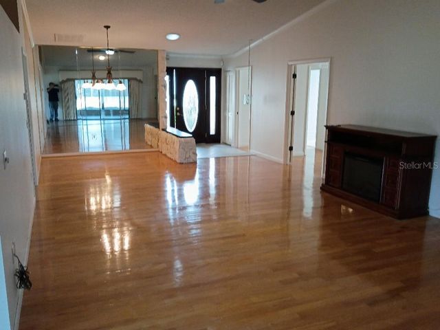 3104 SAND TRAP COURT, Lakeland, FL 33810