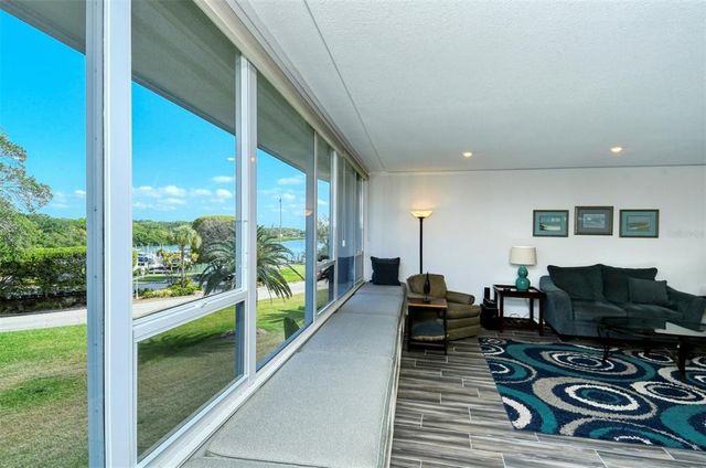 100 SANDS POINT ROAD 324, Longboat Key, FL 34228