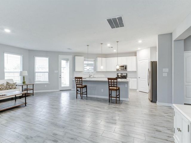 15626 Pennfield Point Court, Houston, TX 77044