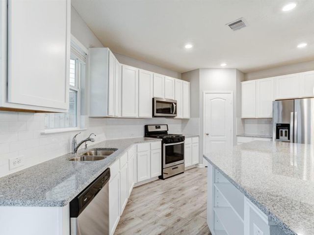 15626 Pennfield Point Court, Houston, TX 77044