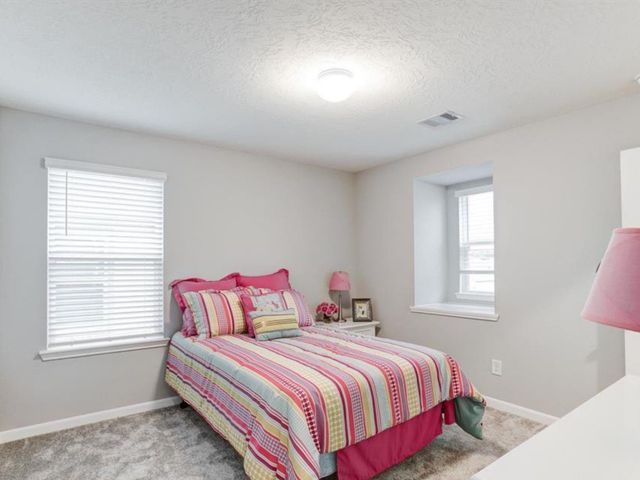 15626 Pennfield Point Court, Houston, TX 77044