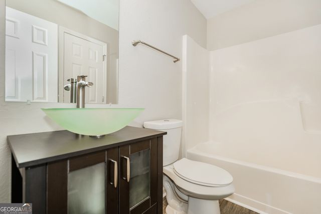 4809 Enclave Drive, Union City, GA 30291