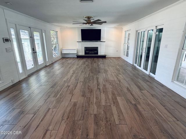 1608 N Halifax Avenue, Daytona Beach, FL 32118